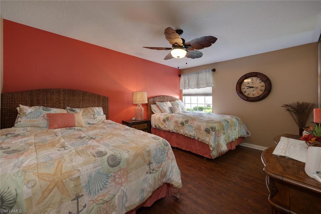 VILLAGE WALK - Residential