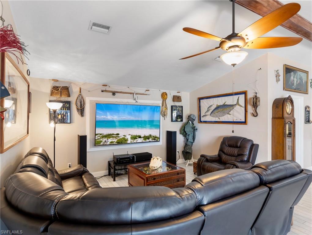 PALM ACRES - Residential