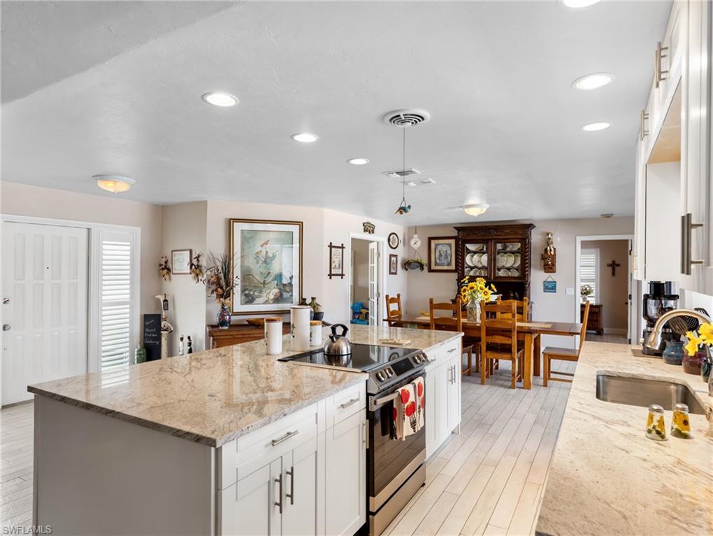 PALM ACRES - Residential