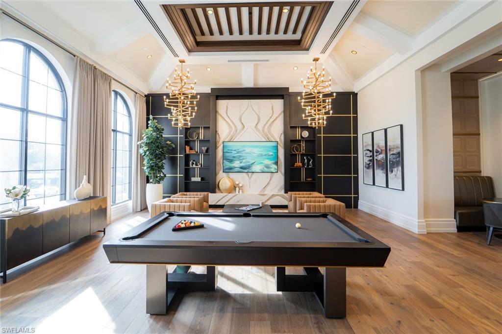 DA VINCI ESTATES - Residential
