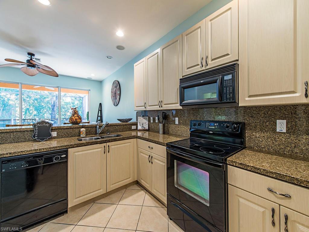 COPPER OAKS - Residential