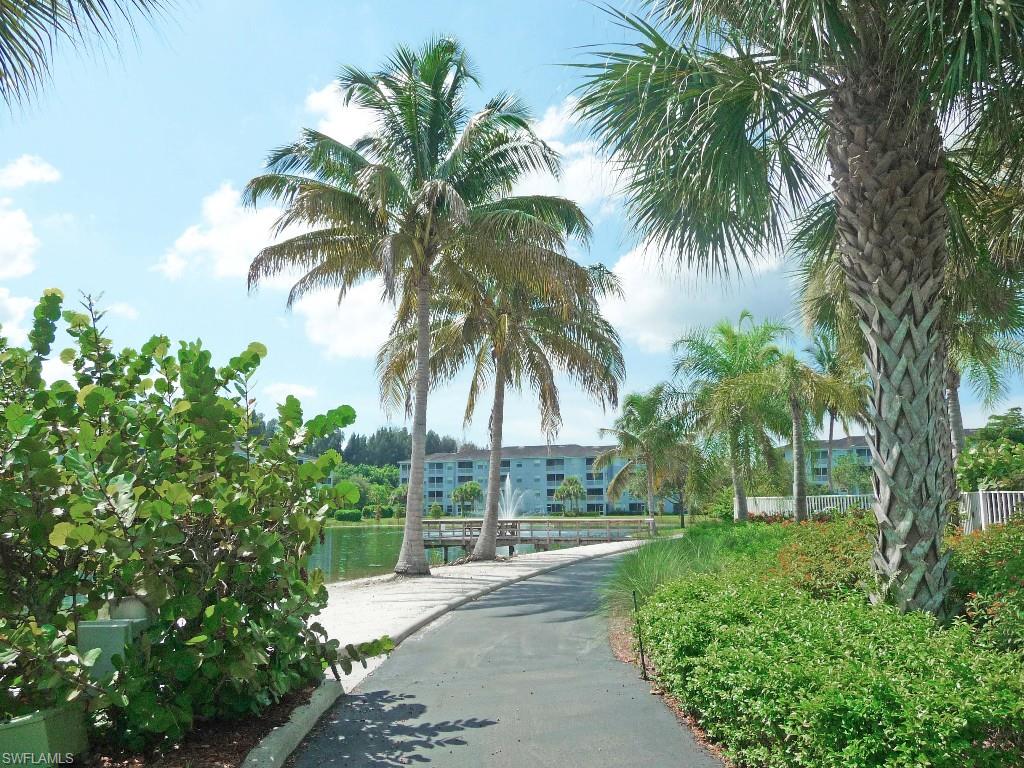 HERITAGE POINTE - Residential
