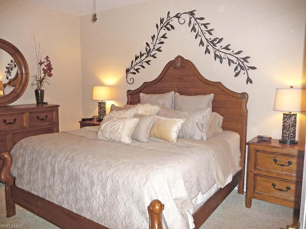 HERITAGE POINTE - Residential