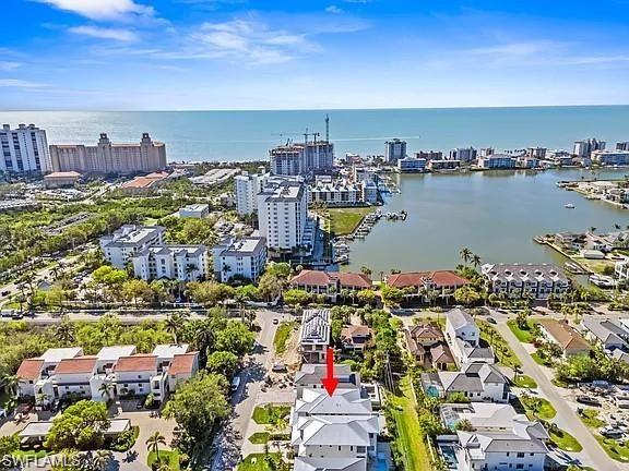 NAPLES PARK - Residential