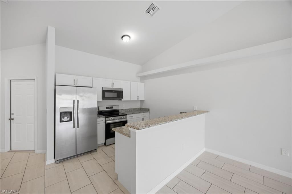 CAPE CORAL - Residential Lease