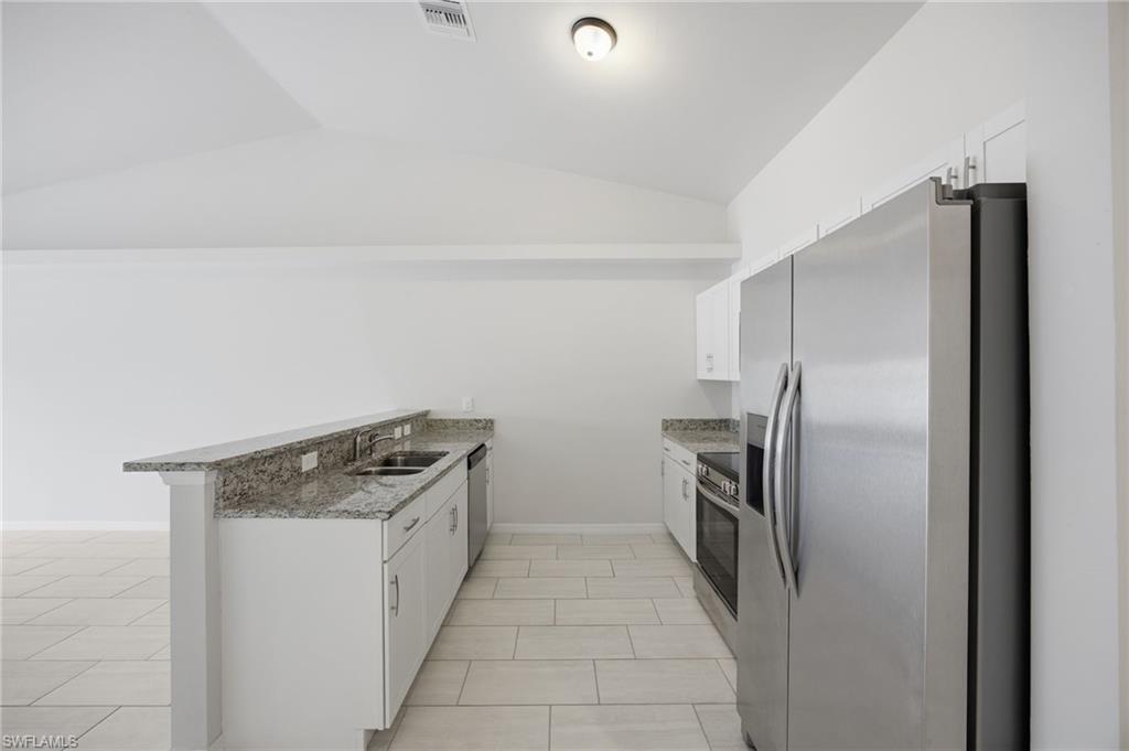 CAPE CORAL - Residential Lease
