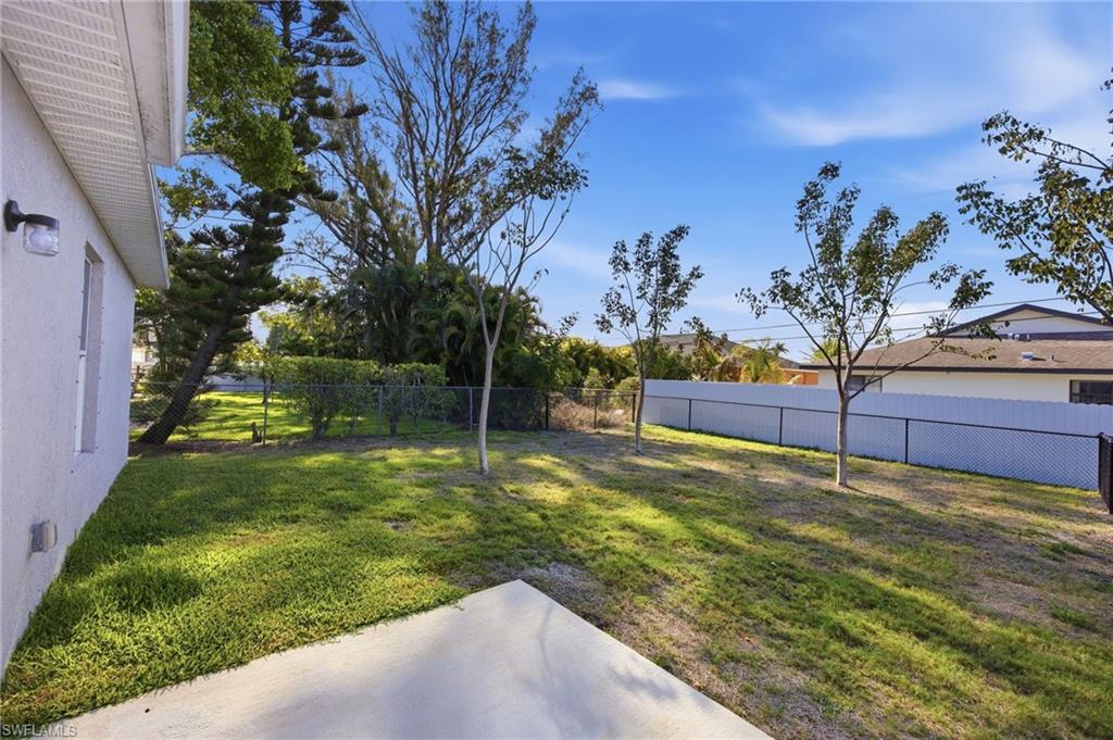 CAPE CORAL - Residential Lease