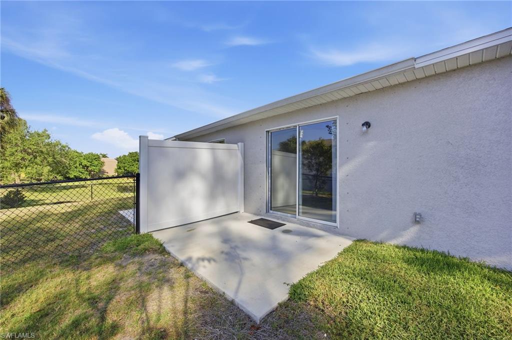 CAPE CORAL - Residential Lease