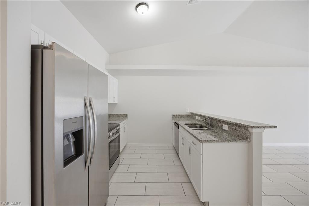CAPE CORAL - Residential Lease