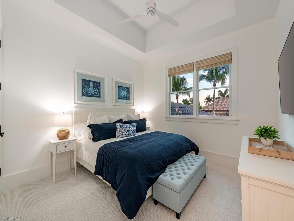 MOORINGS - Residential