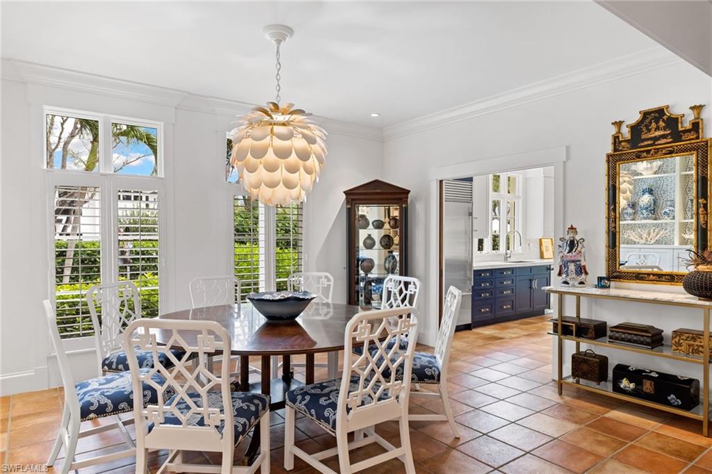 OLDE NAPLES - Residential
