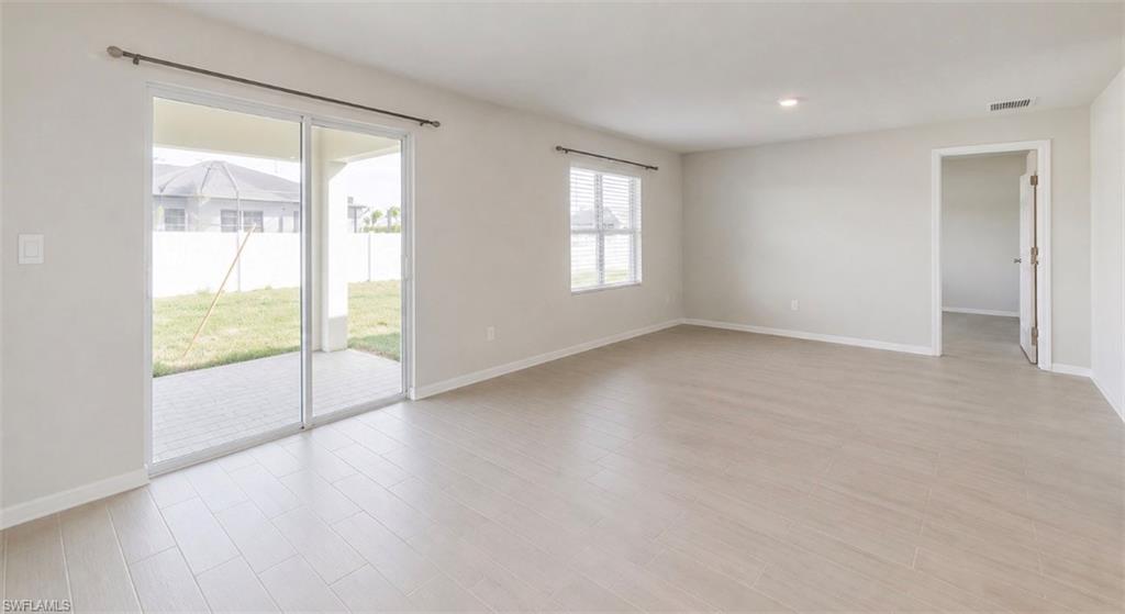 PORT LABELLE - Residential Lease