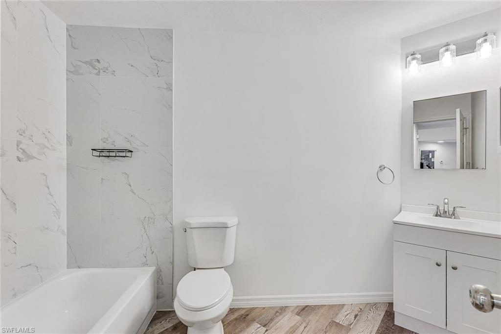 COACH HOMES - Residential