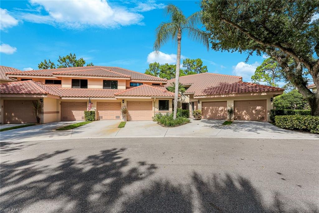 COACH HOMES - Residential