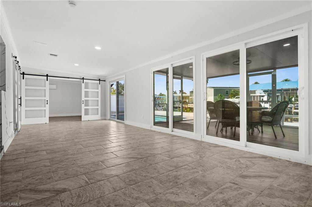TIP TOP TERRACE - Residential
