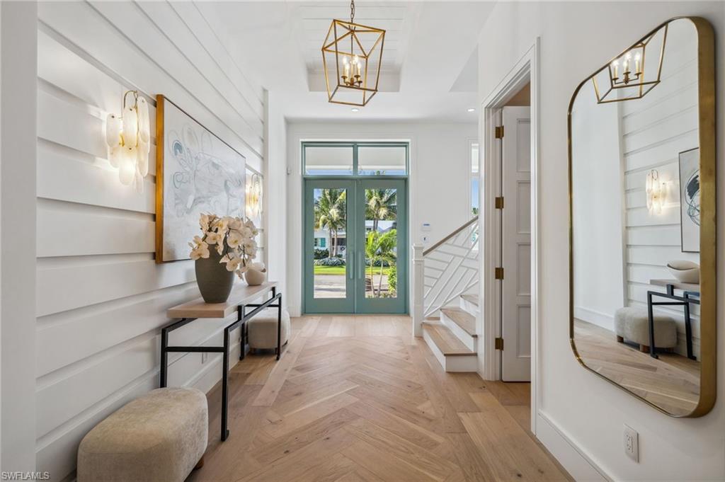 OLDE NAPLES - Residential