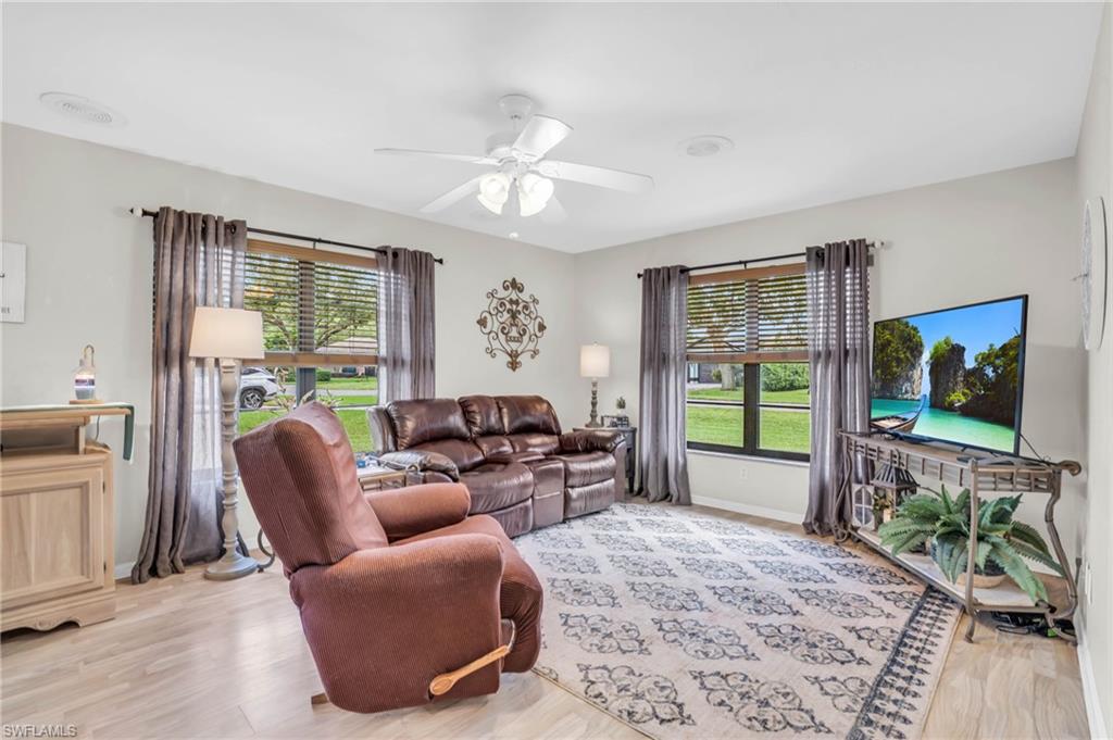 CYPRESS CHASE - Residential
