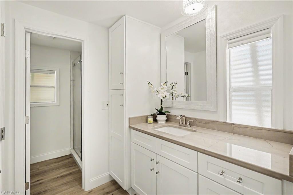 BAYSIDE ESTATES - Residential