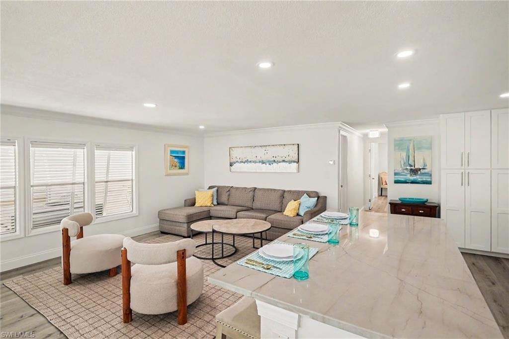BAYSIDE ESTATES - Residential