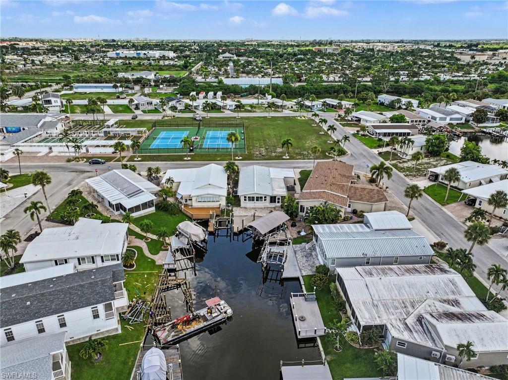 BAYSIDE ESTATES - Residential