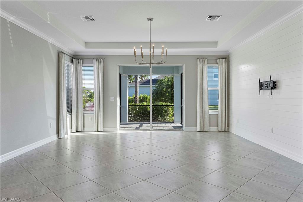 LAKE TIMBER - Residential Lease