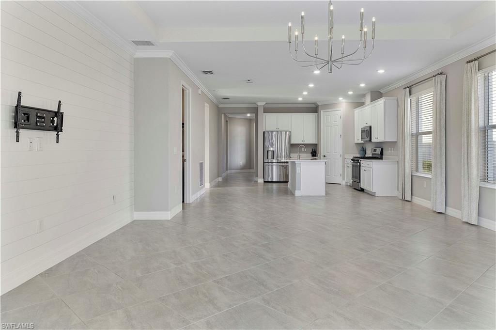 LAKE TIMBER - Residential Lease