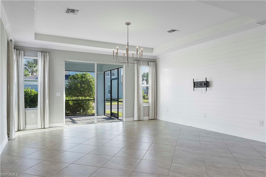 LAKE TIMBER - Residential Lease