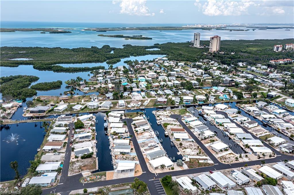 SPRING CREEK VILLAGE - Land