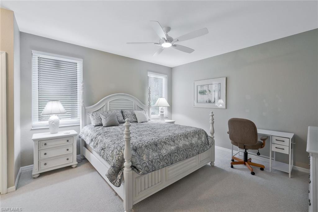 CHARLESTON SQUARE - Residential