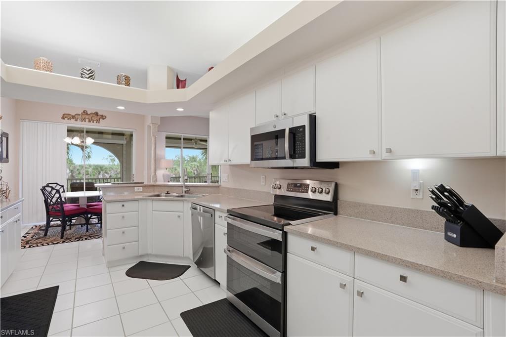 LIGHTHOUSE BAY - Residential