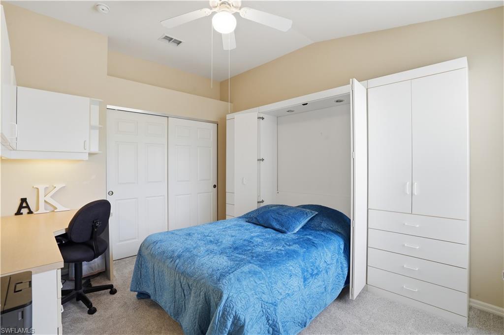 LIGHTHOUSE BAY - Residential