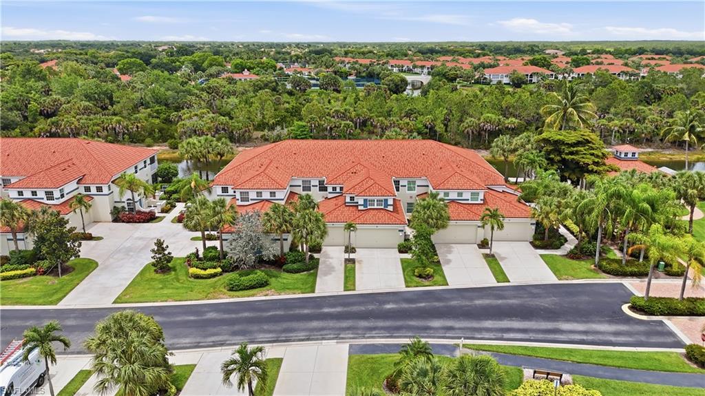 LIGHTHOUSE BAY - Residential