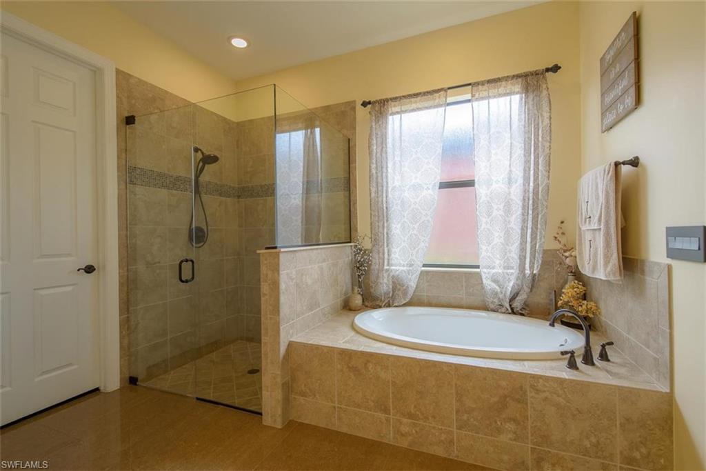 HAMPTON PARK - Residential