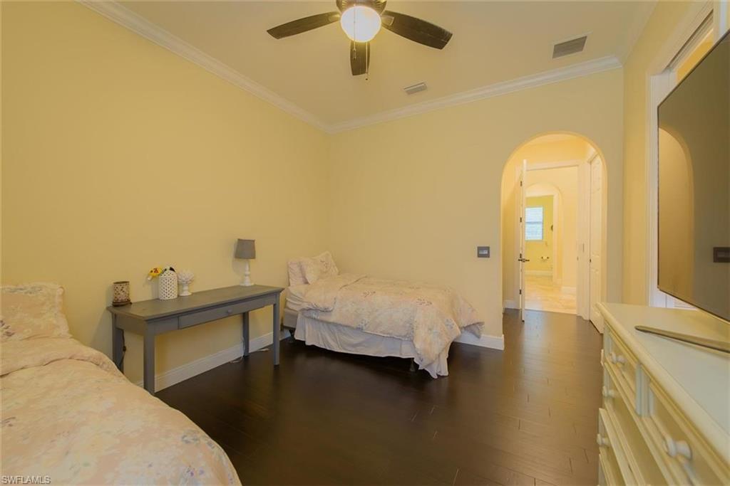 HAMPTON PARK - Residential