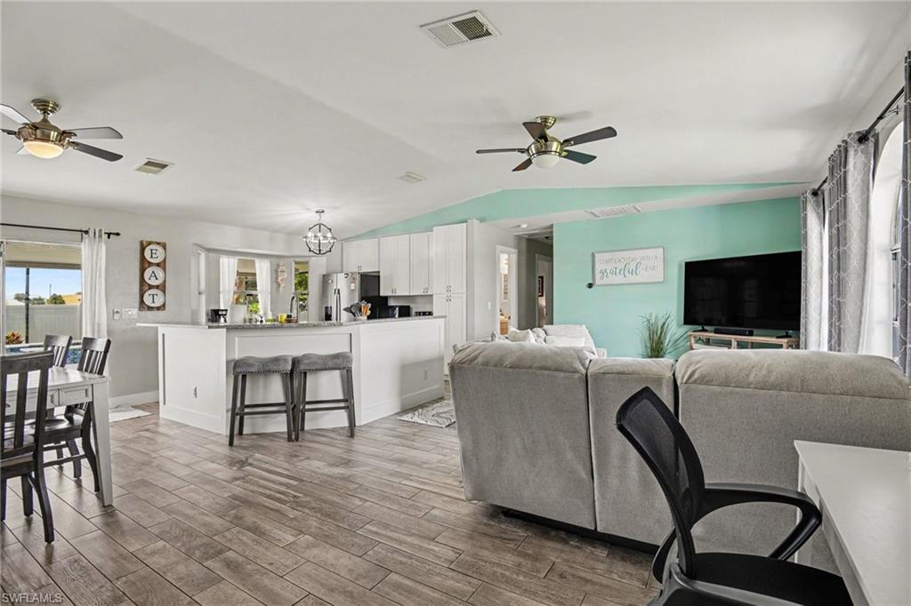 CAPE CORAL - Residential Lease