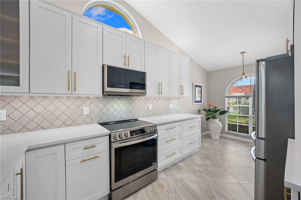 BERKSHIRE LAKES - Residential