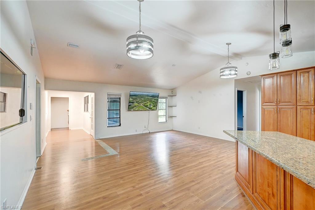 BUCKINGHAM - Residential