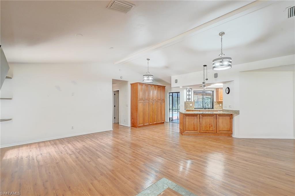 BUCKINGHAM - Residential