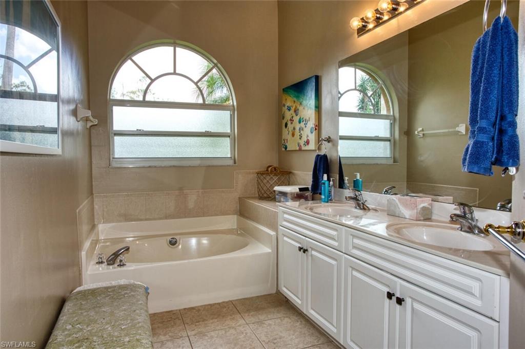 PINEVIEW - Residential
