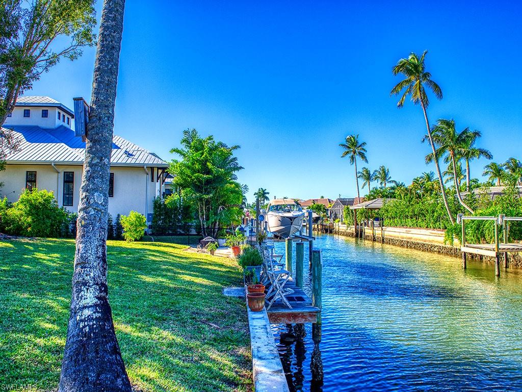 ROYAL HARBOR - Residential