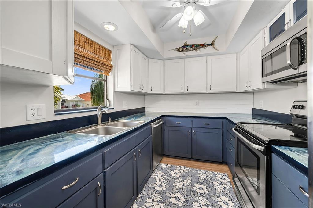 MARCO ISLAND - Residential