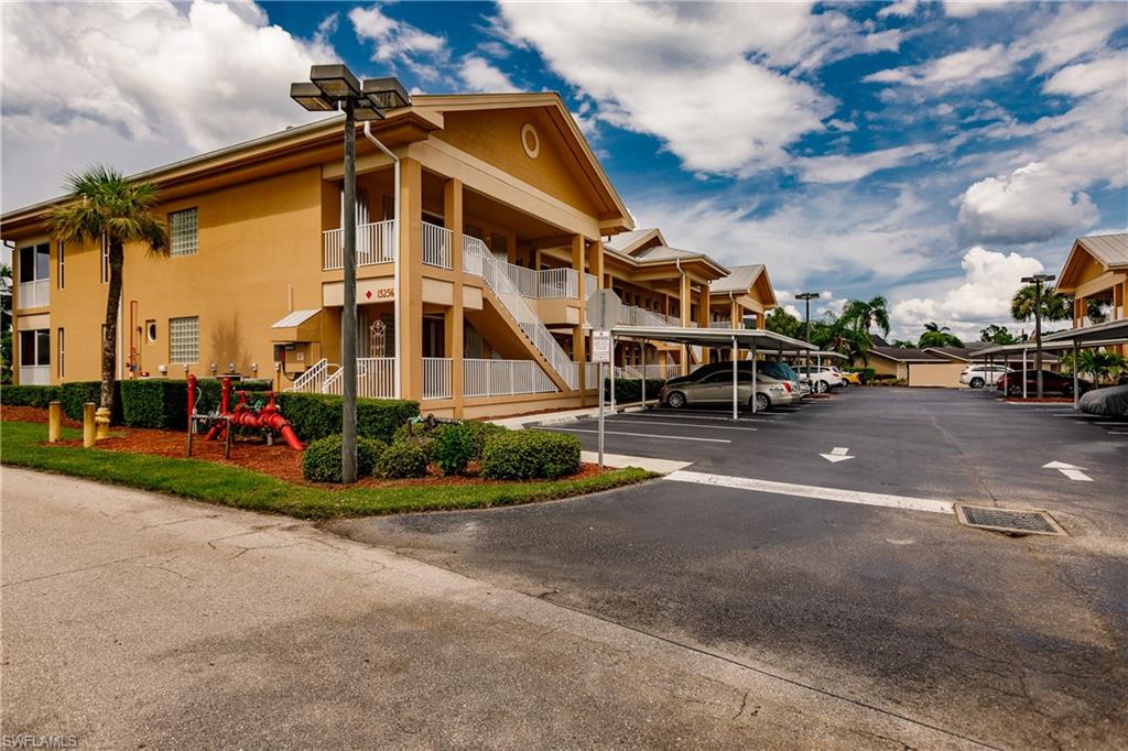 RIVERBEND - Residential