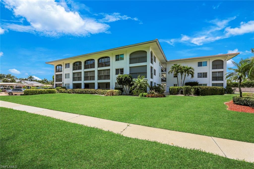 HIGH POINT COUNTRY CLUB - Residential