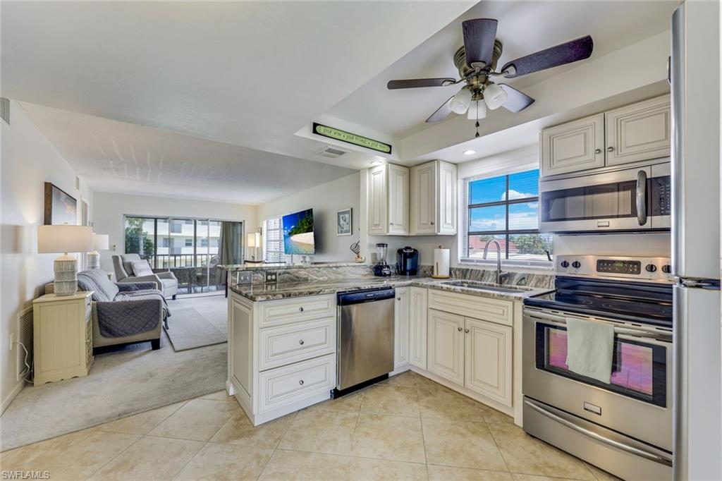 HIGH POINT COUNTRY CLUB - Residential