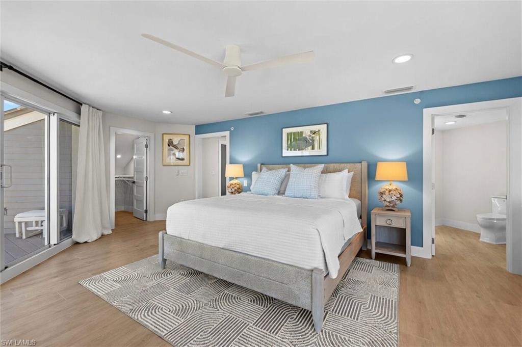 LAND'S END - Residential