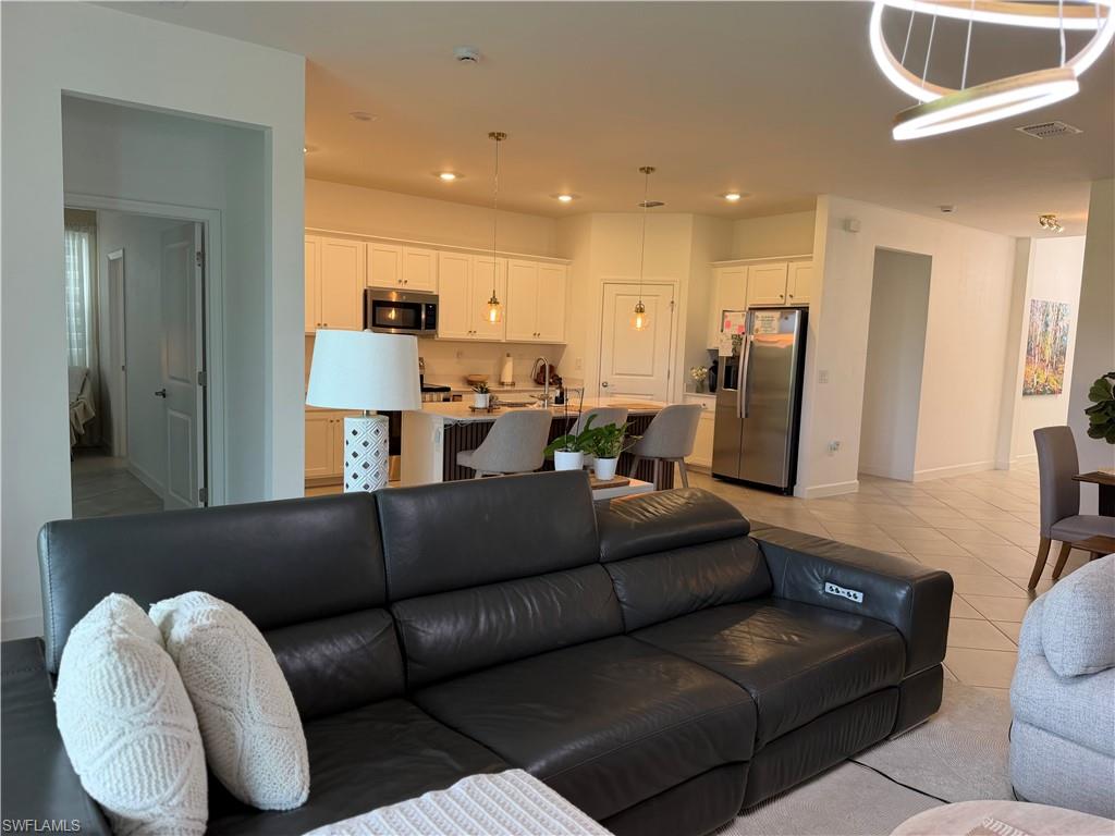 IBIS LANDING - Residential Lease