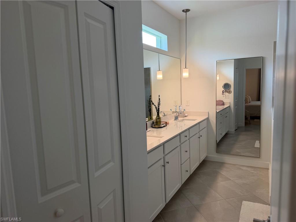 IBIS LANDING - Residential Lease