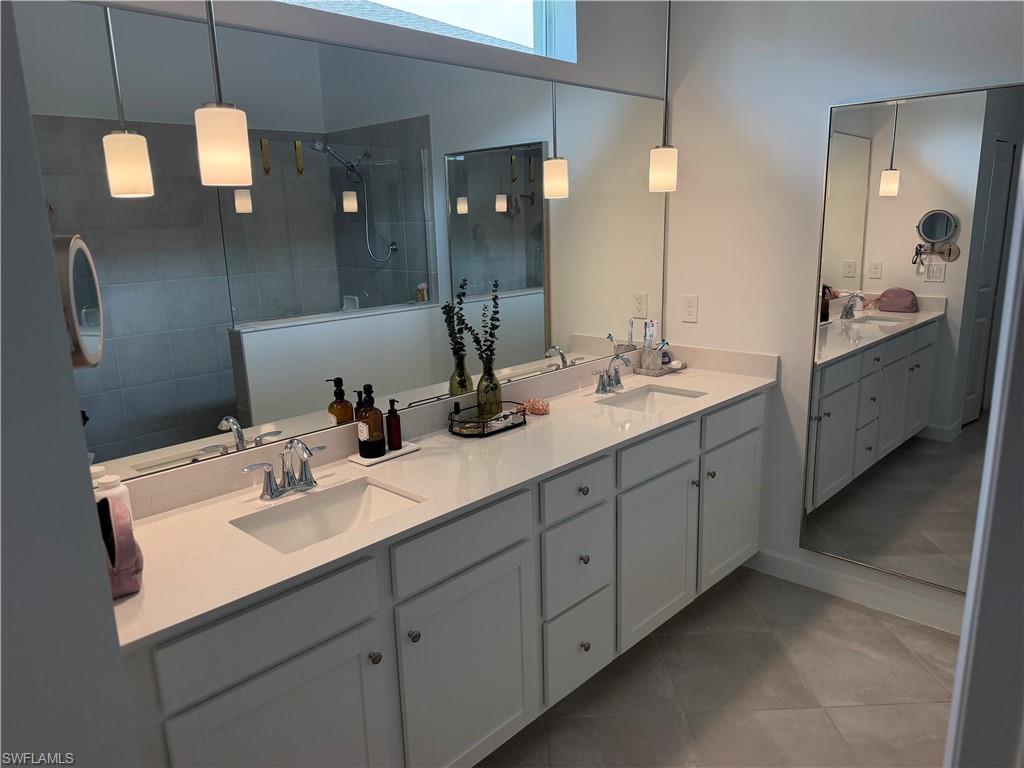 IBIS LANDING - Residential Lease