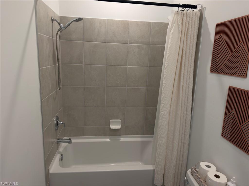 IBIS LANDING - Residential Lease