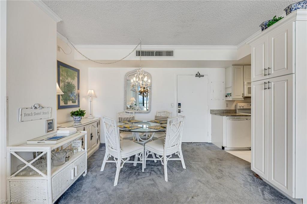 ADMIRALTY HOUSE - Residential